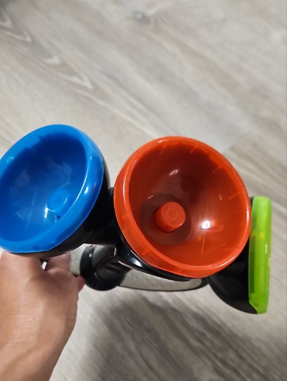 Hyper Toss Game - Picture 2 of 5